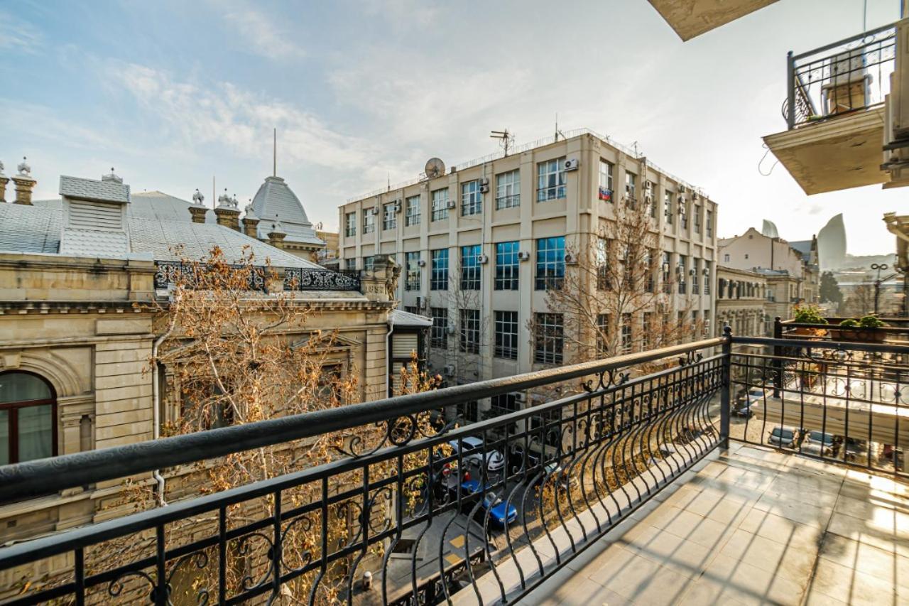 M Estate 1 room Targovi Baku Exterior foto
