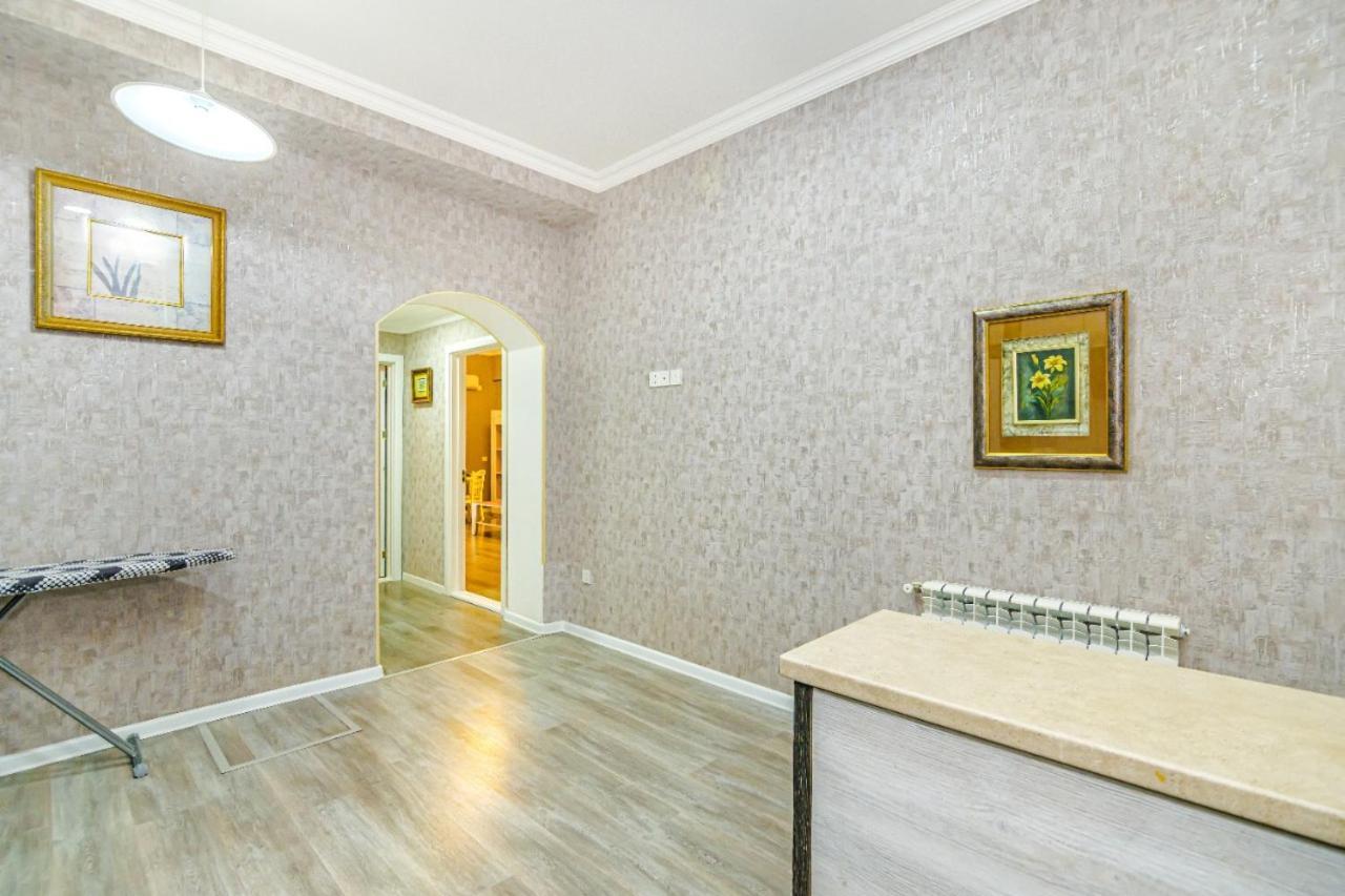 M Estate 1 room Targovi Baku Exterior foto