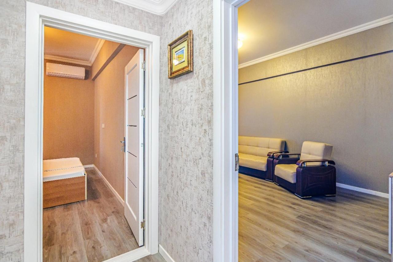 M Estate 1 room Targovi Baku Exterior foto